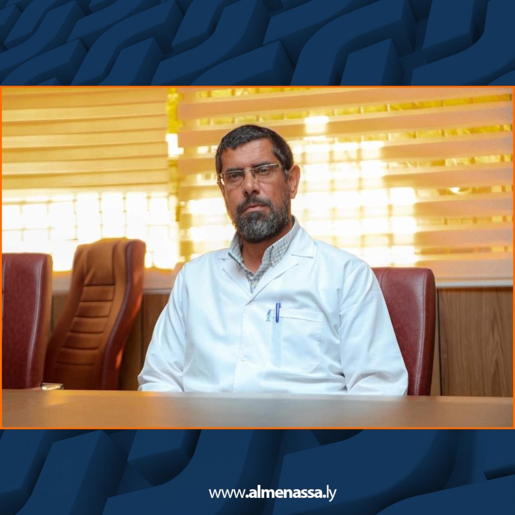 Extra4 221 فريق طبي زائر يعقد ندوة ببنغازي حول جراحات زراعة النخاع