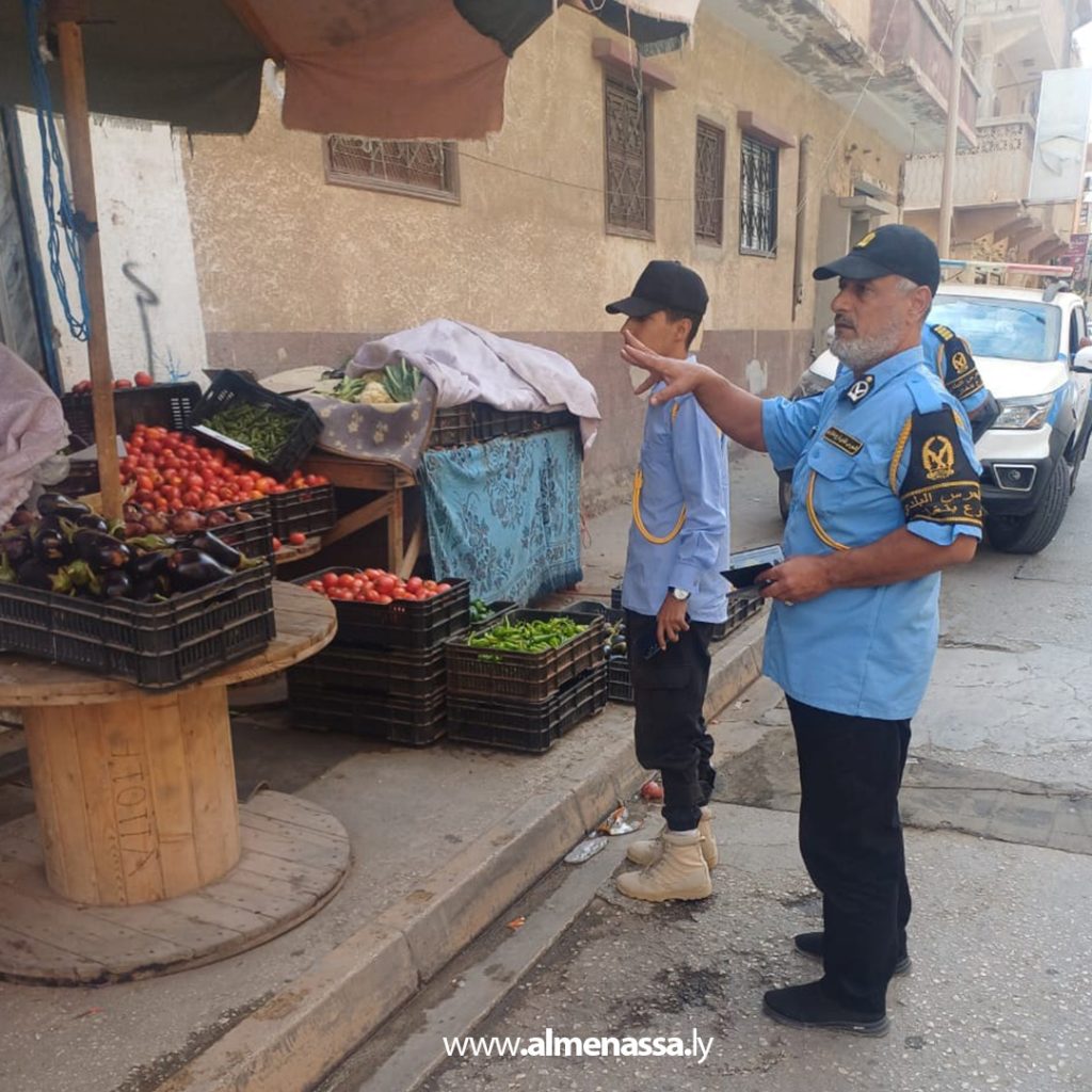 Extra4 238 الحرس البلدي ينفذ حملات تفتيشية واسعة على الأنشطة التجارية ويضبط مخالفات صحية