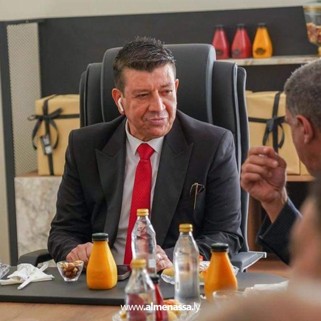 Extra4 268 تسليم قطع أراضي لجهات عامة في بنغازي