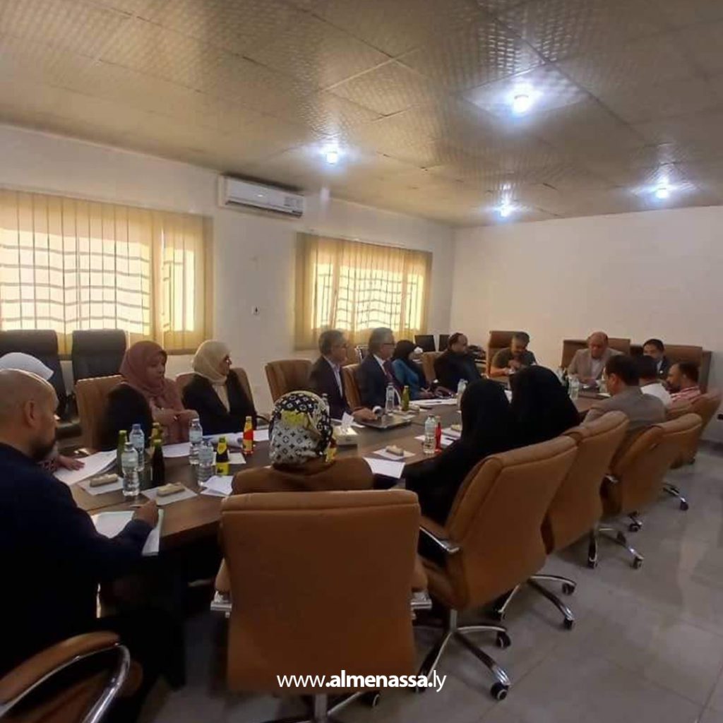 Extra4 294 إدارة ضمان الجودة وتقييم الأداء تقوم بزيارة كلية الآداب والعلوم بتوكرة