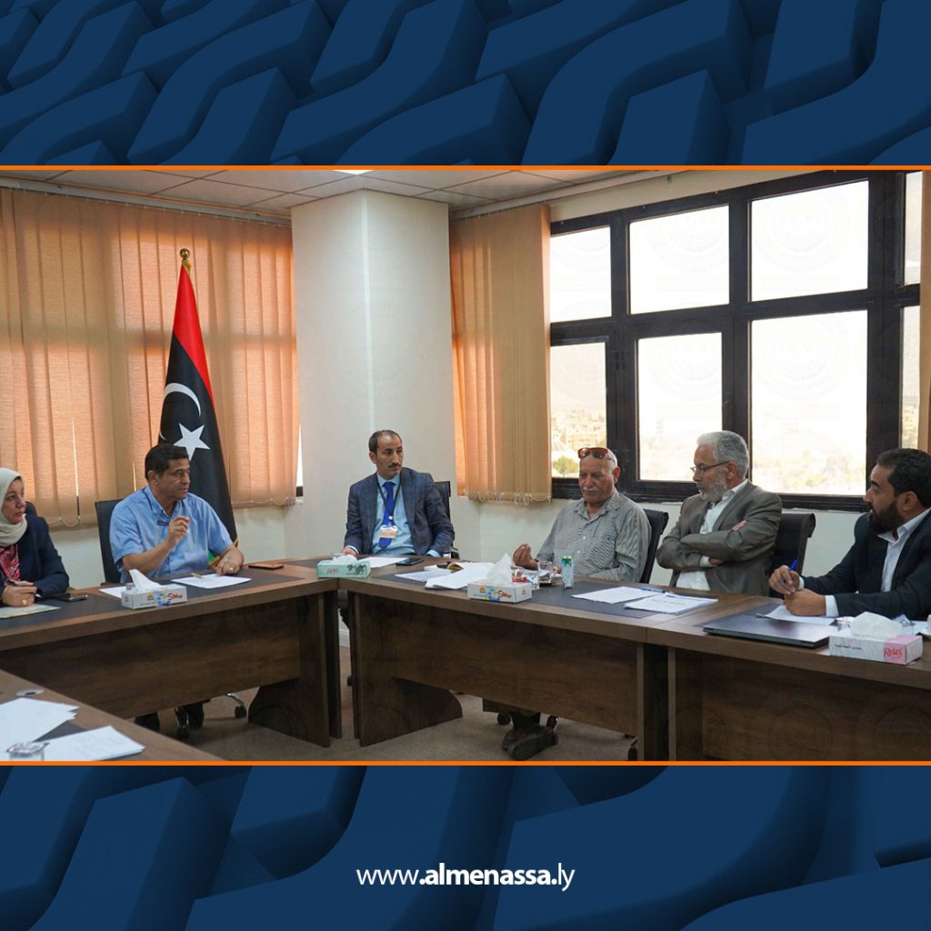 Extra4 301 أعضاء مجلس النواب يناقشون مقترح قانون الصيدلة والدواء