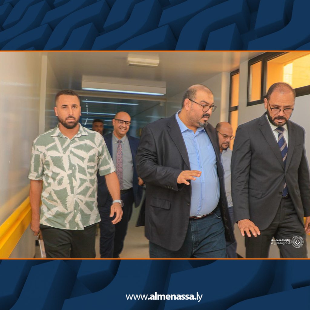 Extra4 85 وزير الصحة يتفقد مشروع إنشاء أول قسم لزراعة النخاع بمواصفات عالمية في ليبيا