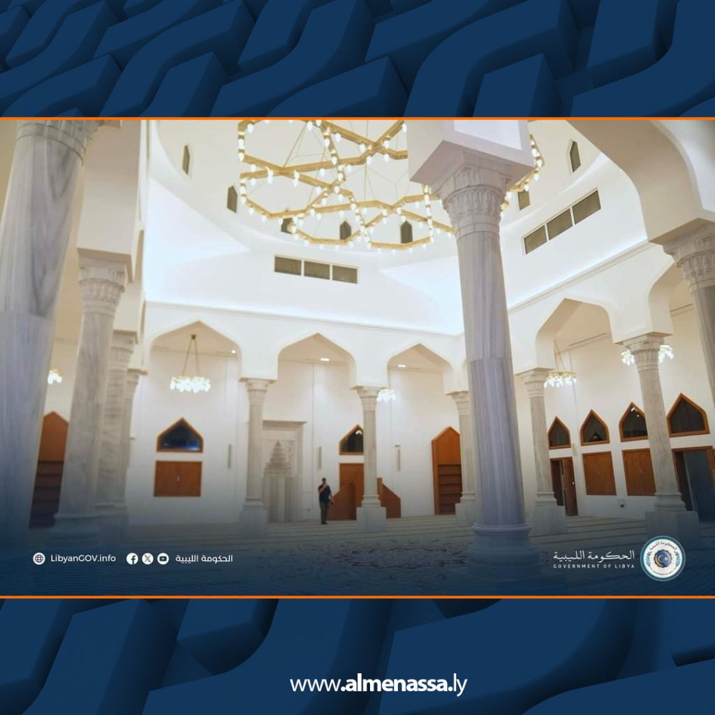 Extra4 98 رئيس الحكومة الليبية يزور مسجد الصحابة بمدينة درنة