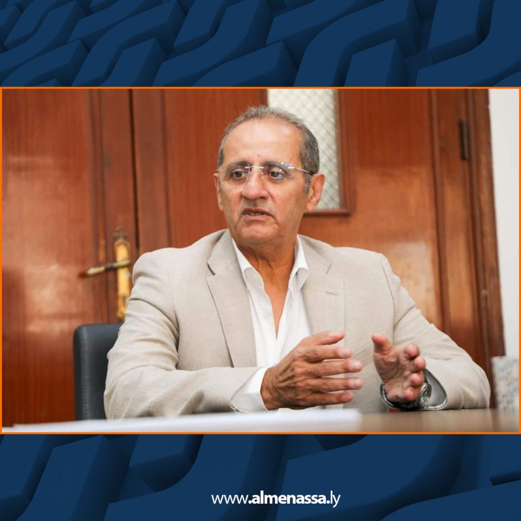 Extra5 118 فريق طبي زائر يعقد ندوة ببنغازي حول جراحات زراعة النخاع