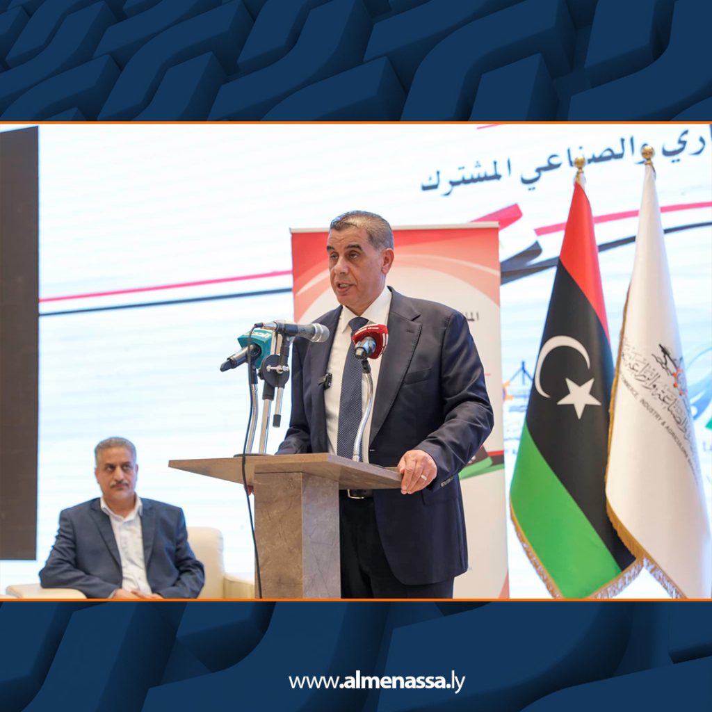 Extra5 63 القطراني يؤكد على أهمية التعاون المصري الليبي في دفع عجلة التنمية