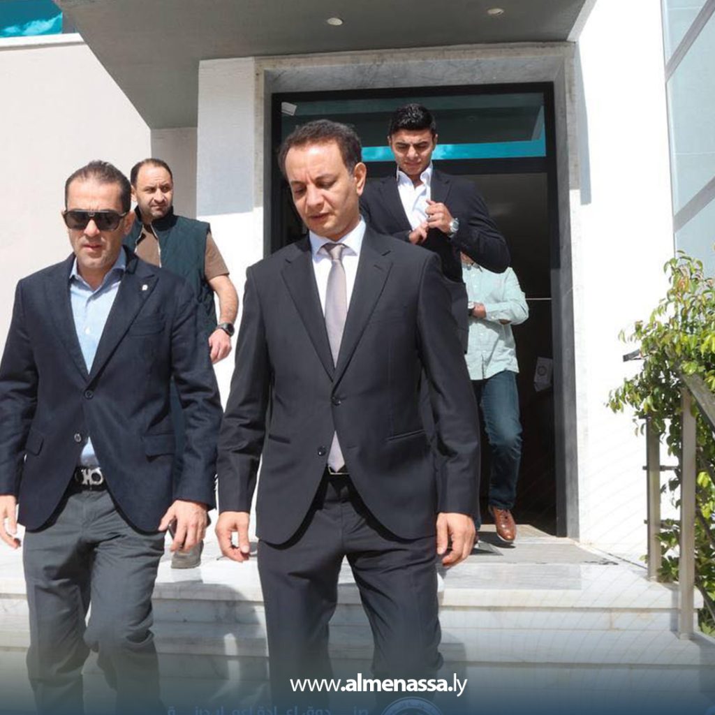 Extra5 87 المهندس بلقاسم حفتر يوقع أربعة عقود جديدة لإعادة تأهيل وتطوير الطرق العامة في مدينة درنة