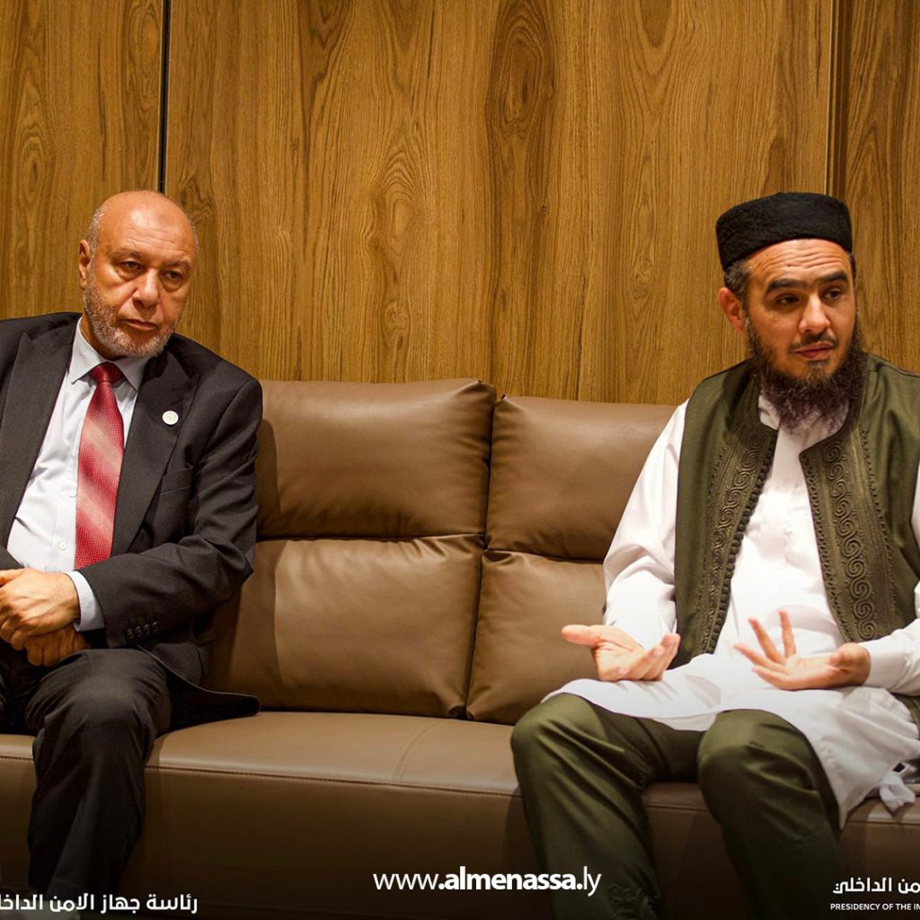 Extra6 تشكيل لجنة من قبل الأوقاف لمراجعة كتب التربية الإسلامية