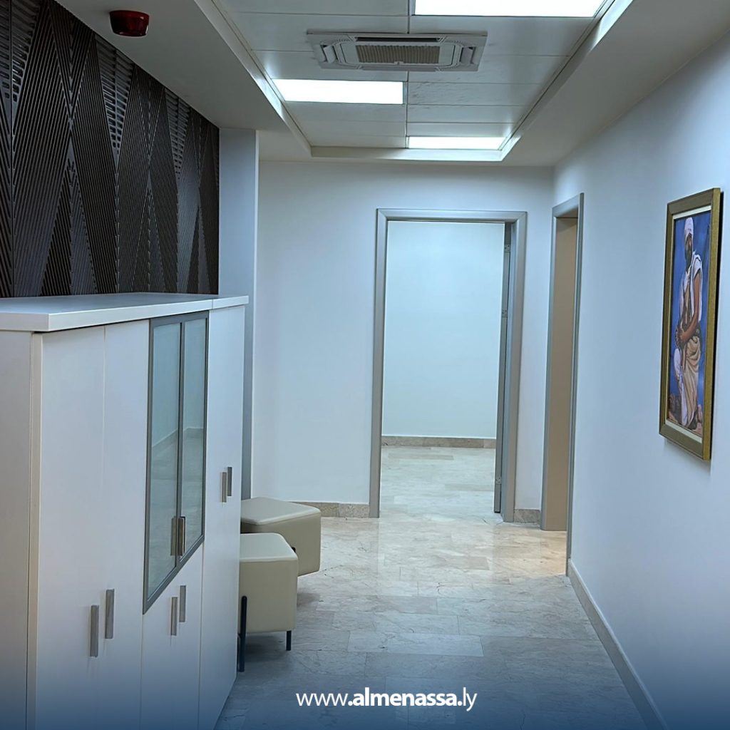 رئيس الحكومة ومدير صندوق التنمية يفتتحان قسم العمليات في مستشفى بن سينا التعليمي بسرت 7 Extra7 6 رئيس الحكومة ومدير صندوق التنمية يفتتحان قسم العمليات في مستشفى بن سينا التعليمي بسرت