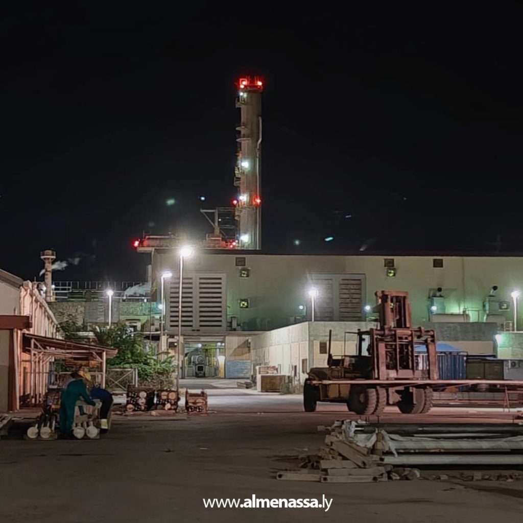 02 48 شركة سرت تنجز استبدال أنابيب المهذب الحراري في مصنع الميثانول الأول في 20 يوماً فقط