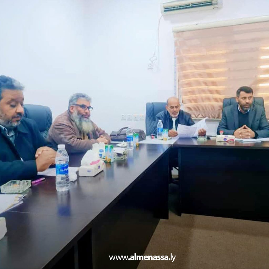 04 13 ديوان الخدمة المدنية بالجبل الأخضر يناقش الميزانية وحصر الوحدات الإدارية