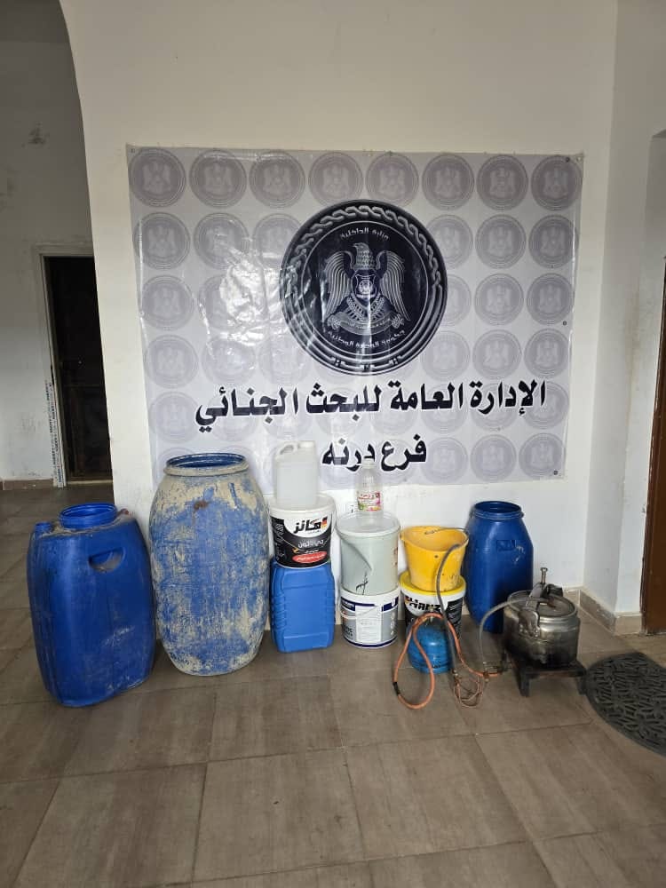 9 جهاز البحث الجنائي فرع درنة يطيح بتجار مخدرات في عمليتين أمنيتين
