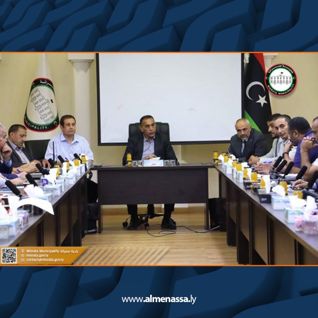 Extra 18 بلدي مصراتة يناقش تذليل العوائق التي تواجه مشاريع الإعمار