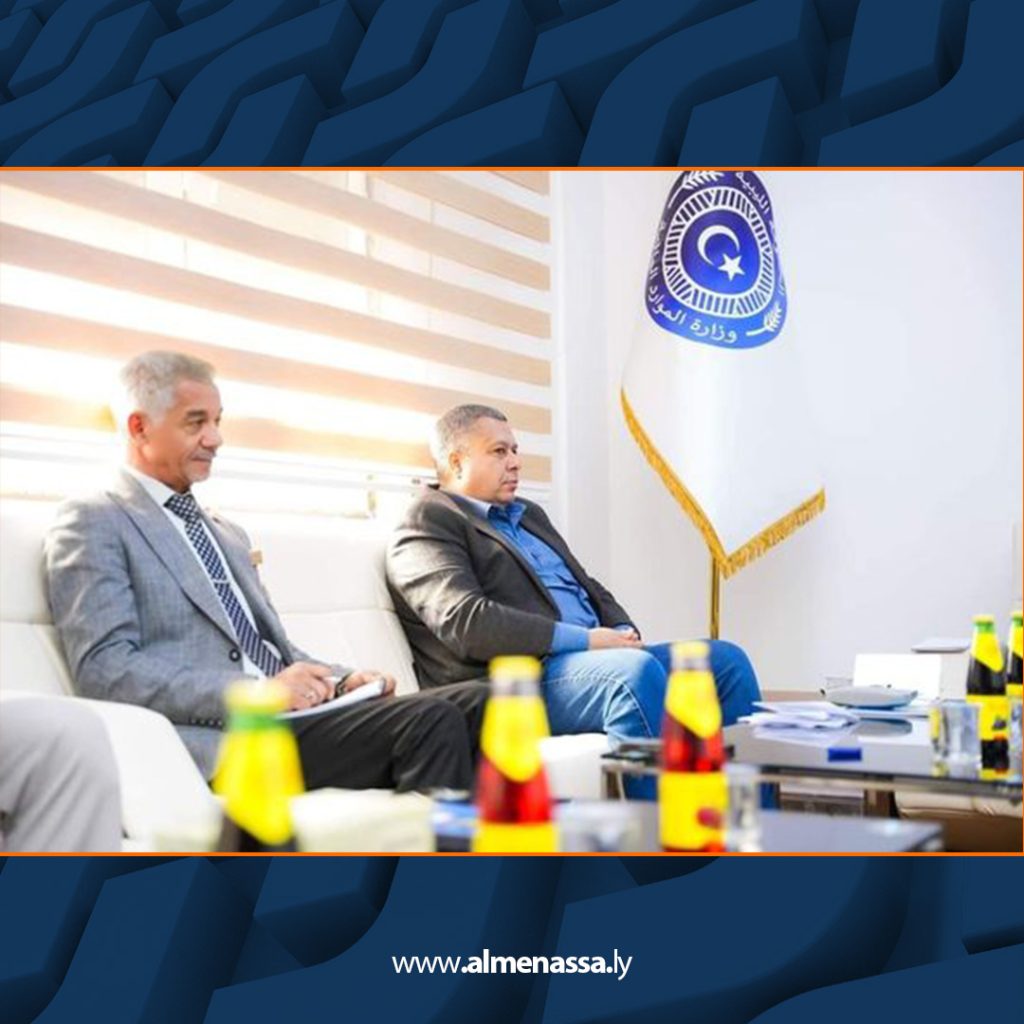 Extra 245 شركة المياه تبحث أوضاع المشروعات المتعثرة