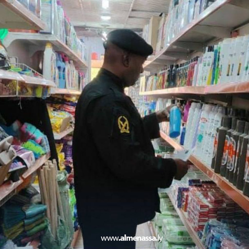 Extra 4 10 حملة تفتيشية في سبها لضبط المواد الغذائية الفاسدة