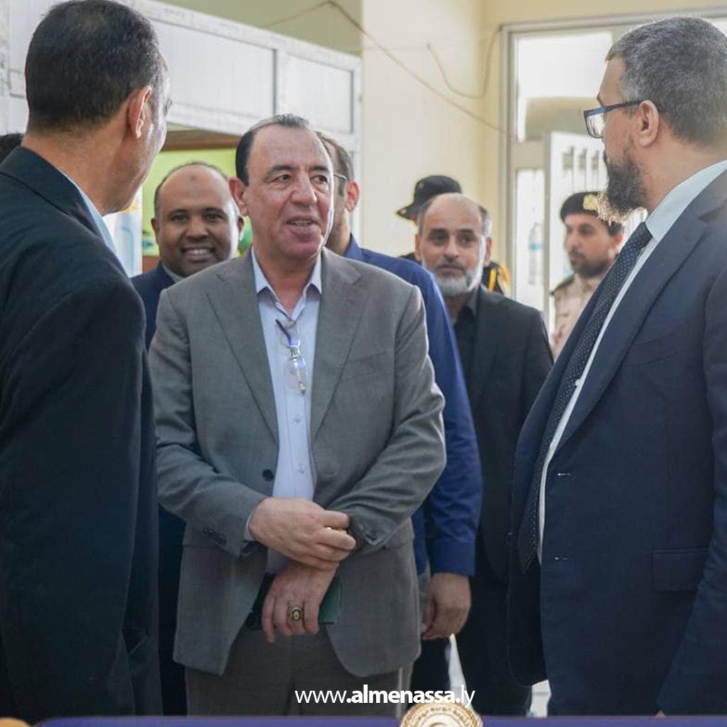 التومي يتفقد سير الانتخابات في بلدية سيدي السائح ويشيد بجهود اللجان الانتخابية 4 Extra 4 11 التومي يتفقد سير الانتخابات في بلدية سيدي السائح ويشيد بجهود اللجان الانتخابية