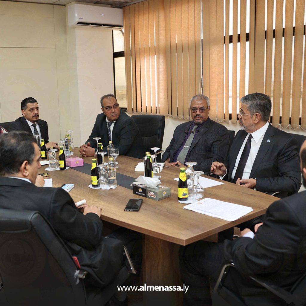 Extra 479 لجنة الدفاع والأمن القومي بالبرلمان تناقش استراتيجيات مكافحة الإرهاب