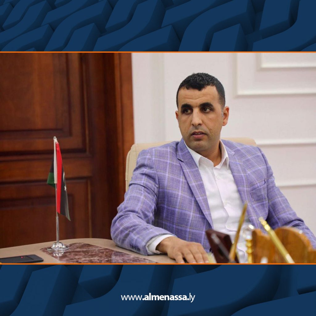 Extra2 155 العابد يتابع سير العمل بمكتب الخدمة المدنية بنغازي