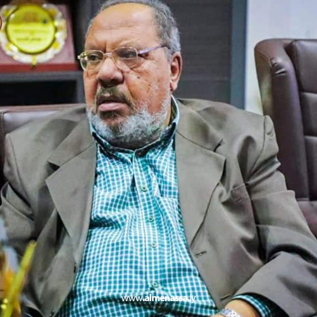 Extra2 236 وزير الكهرباء يتابع سير العمل في المشاريع الاستراتيجية