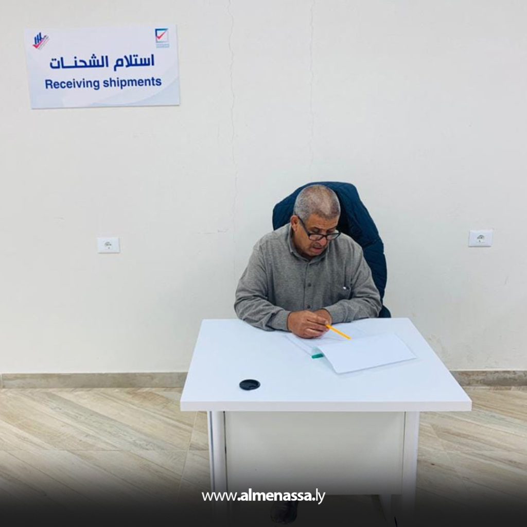 وصول شحنات صناديق الاقتراع إلى مركز العدّ والإحصاء تمهيداً لبدء عملية مسح النتائج 2 Extra2 294 وصول شحنات صناديق الاقتراع إلى مركز العدّ والإحصاء تمهيداً لبدء عملية مسح النتائج