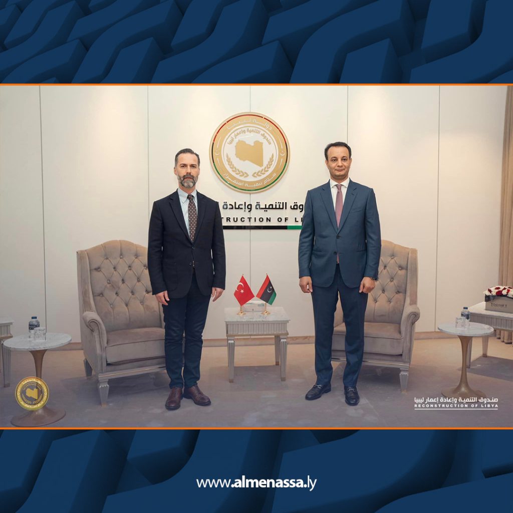 Extra2 87 مدير عام صندوق التنمية وإعادة الاعمار يستقبل السفير التركي