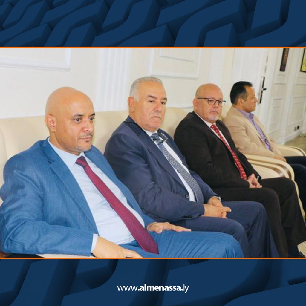 Extra3 143 اللافي يزور الأكاديمية الليبية للدراسات العليا