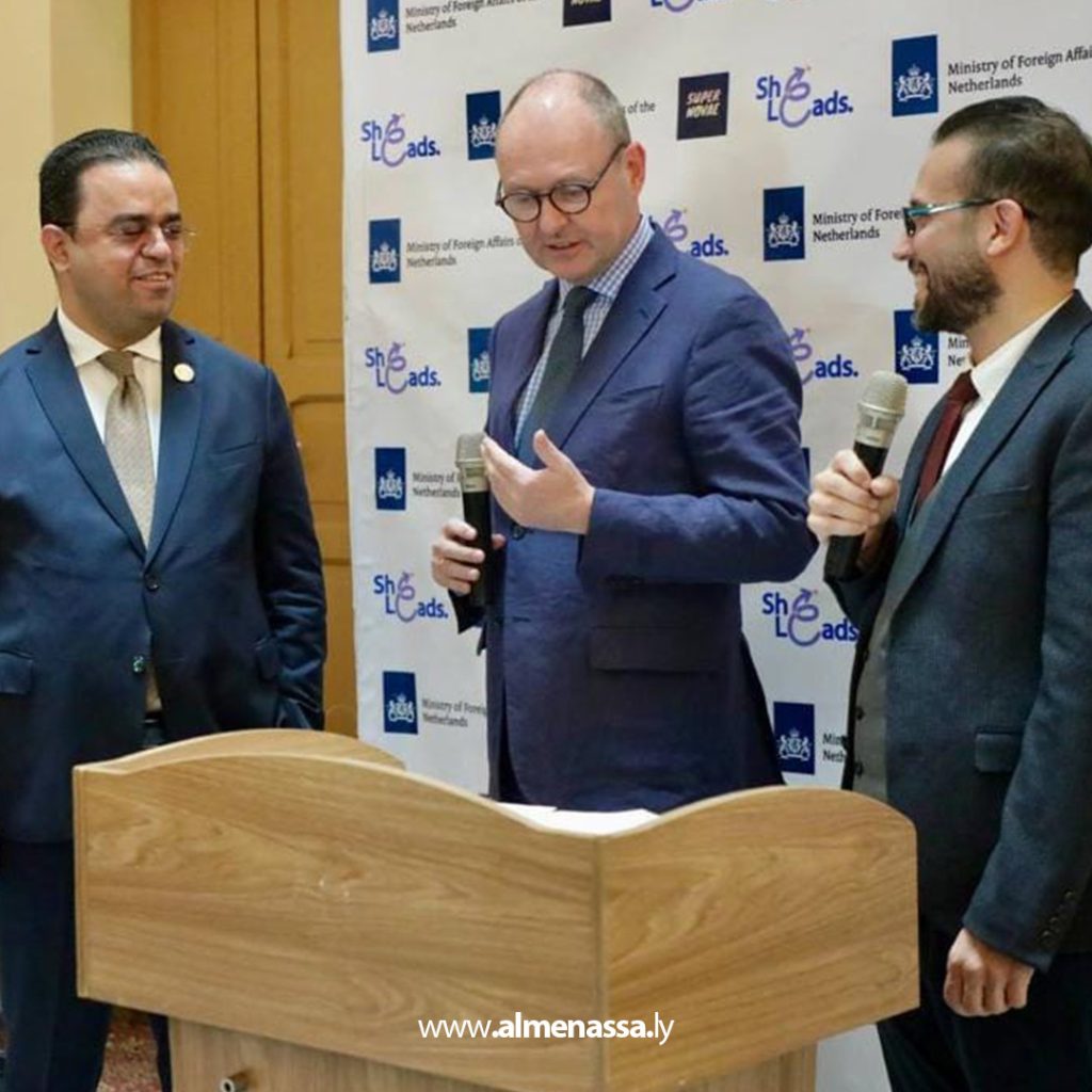 Extra3 201 وزير العمل يشارك في إطلاق برنامج "هي تقود" لدعم ريادة الأعمال النسائية