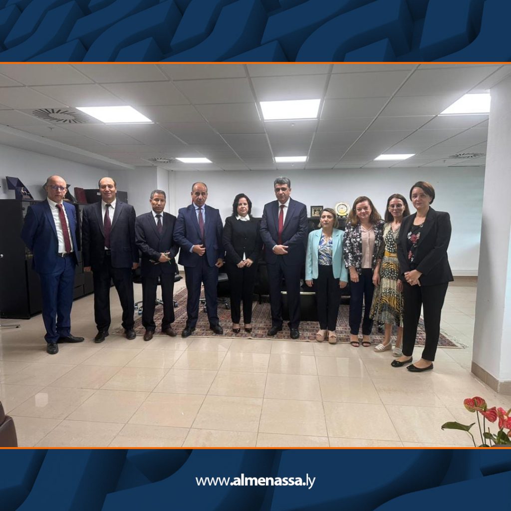 Extra3 3 شكشك يبحث في تونس تفعيل التعاون الثنائي واستعدادات الجمعية العامة لمنظمة "الأفروساي"
