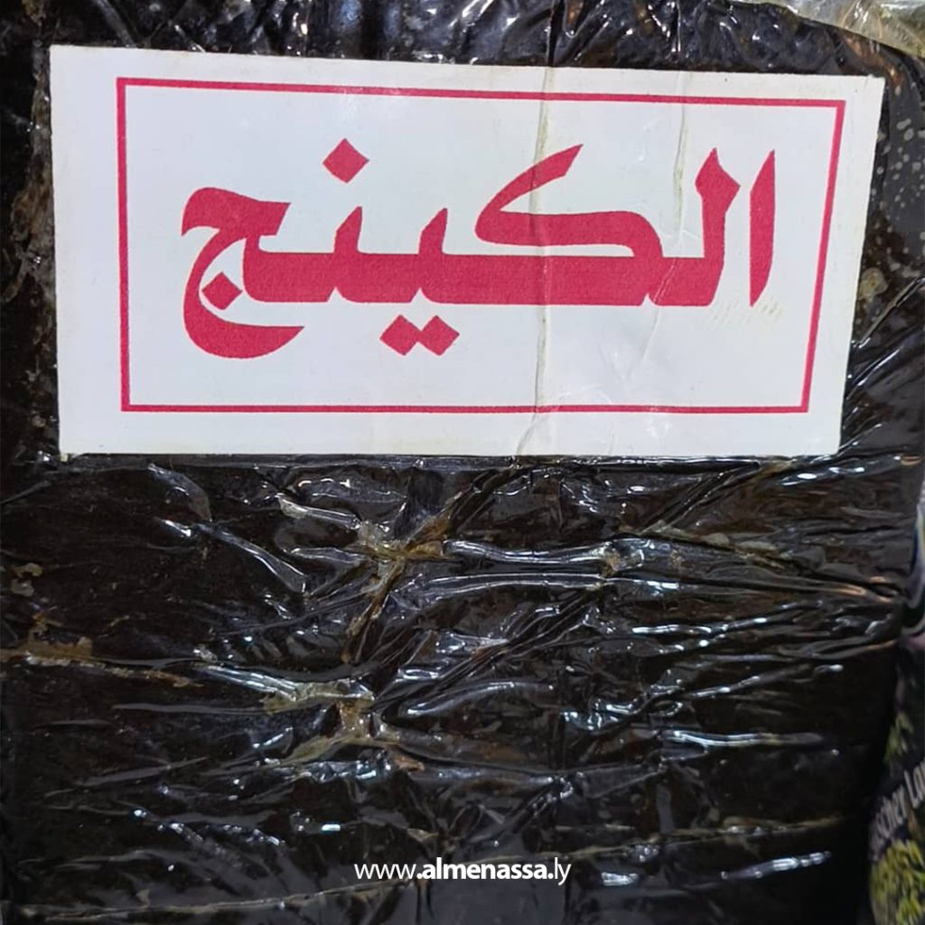Extra3 78 ضبط شحنة مخدرات بوزن 22 كيلوغرام بين طبرق وبنغازي واعتقال المهربين