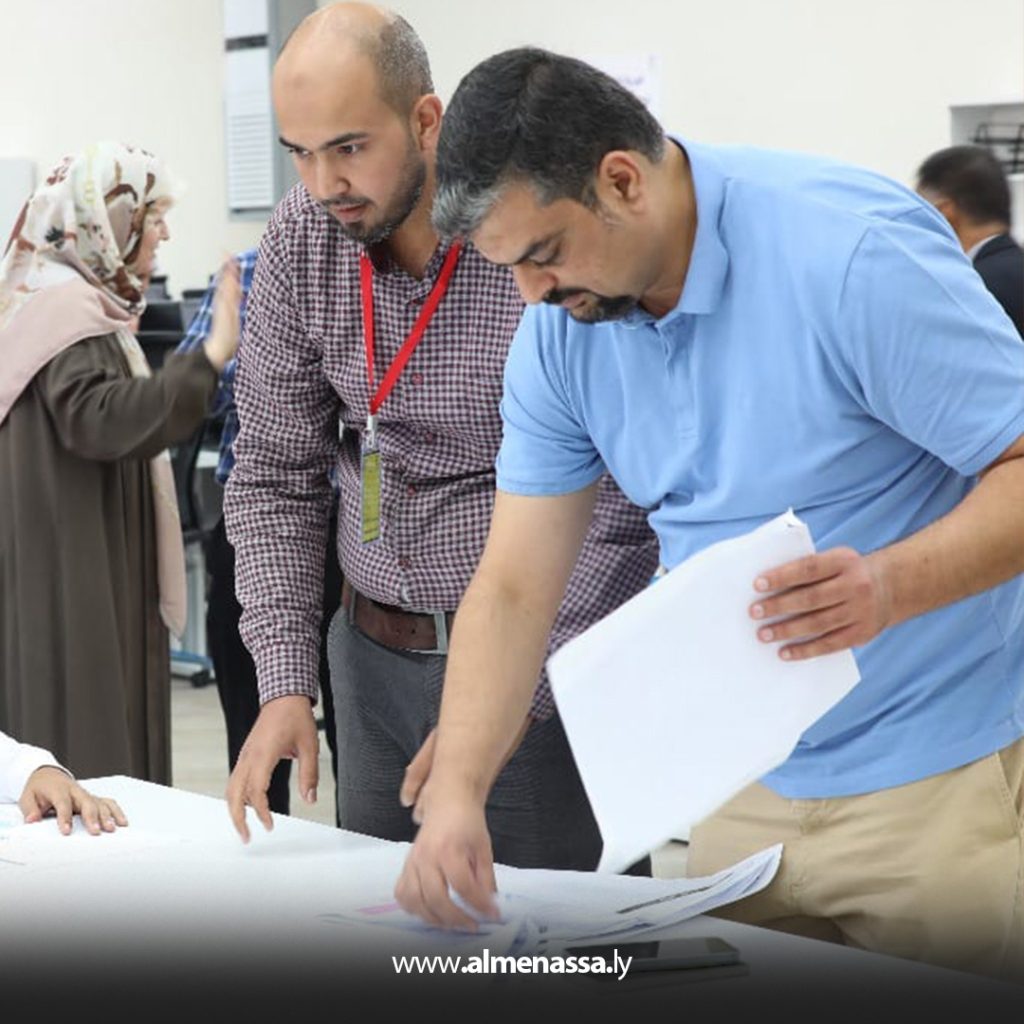 Extra4 140 بدء عملية مسح وإدخال بيانات نتائج انتخابات المجالس البلدية "المجموعة الأولى"