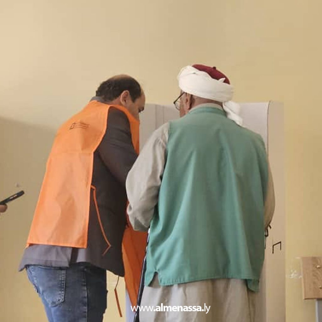 Extra5 92 مراكز الاقتراع تشهد توافد الناخبين على المراكز الانتخابية