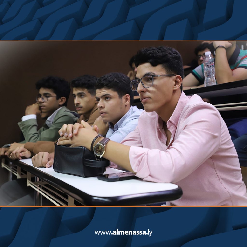Extra6 13 جامعة العرب الطبية تقيم اليوم التعريفي لطلاب السنة الاولي