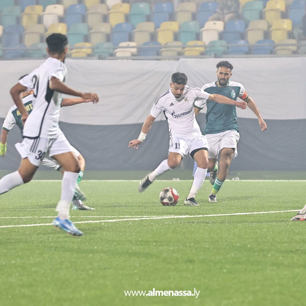 Extra4 6 محمود أبو وردة يقود التحدي لانتصار مهم في بداية مشواره في الدوري الليبي  