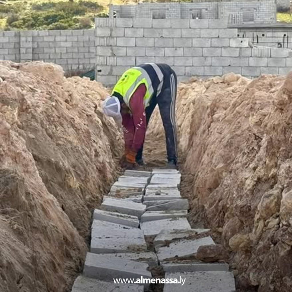 01 107 بدء تنفيذ مشروع تطوير شبكة الكهرباء بمدينة البيضاء