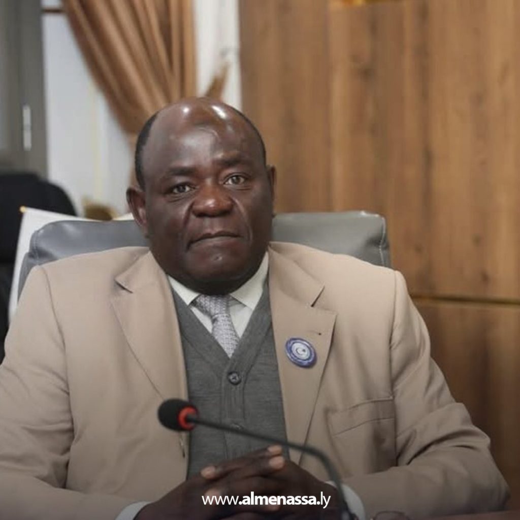 03 95 وزير الدولة لشؤون الهجرة يلتقي لجنة الرصد والإحصاء