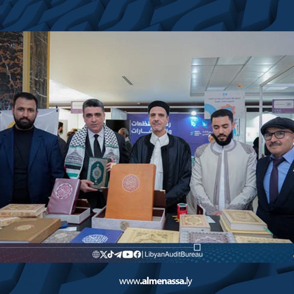 05 49 شكشك يفتتح المعرض السنوي الثالث لمنظمات المجتمع المدني ويشيد بدورها في مكافحة الفساد