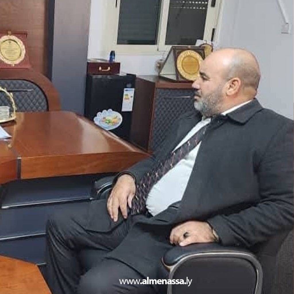 Extra1 172 وزير الزراعة يبحث احتياجات المربين