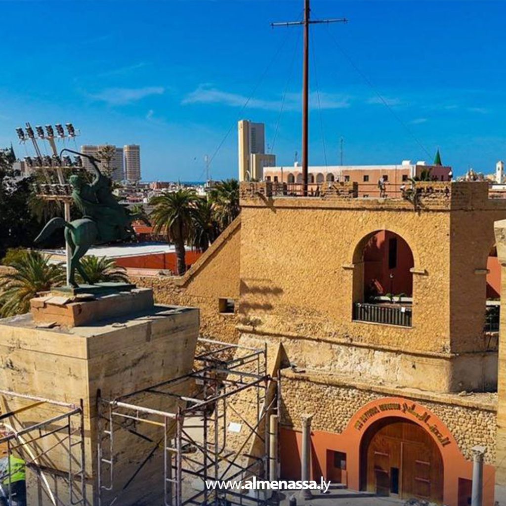 Extra2 119 مصلحة الآثار تشرف على تواصل أعمال الترميم والصيانة في ميدان الشهداء