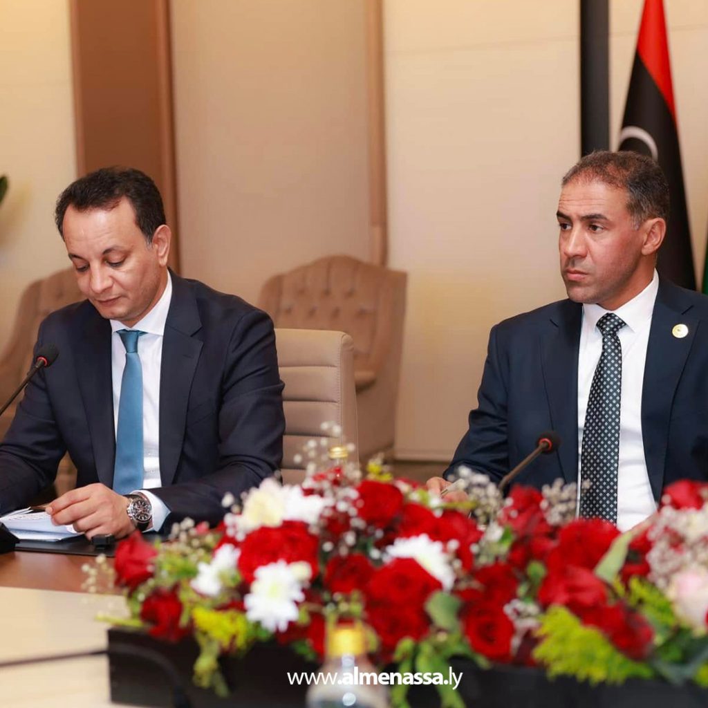 Extra6 3 المدير العام لصندوق التنمية وإعادة إعمار ليبيا يجتمع مع محافظ مصرف ليبيا المركزي