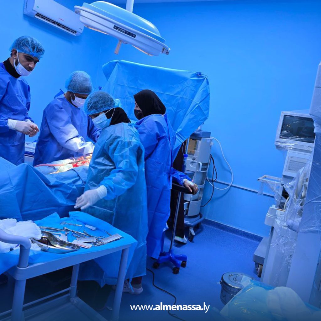 df 8 نجاح أول عملية قيصرية بأيدي وطنية في مستشفى القرضة الشاطئ القروي
