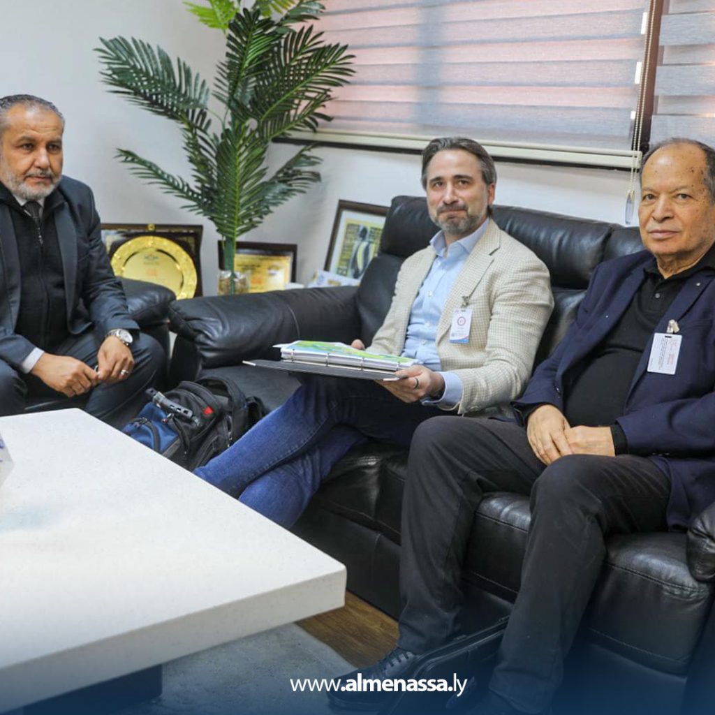 ext 20 مركز بحوث النفط يناقش التعاون مع شركة Core Laboratories الأمريكية