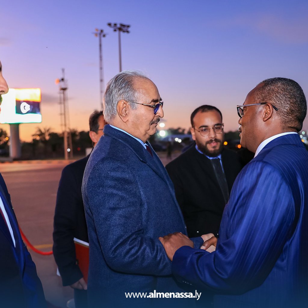 fghnm القائد العام يستقبل رئيس جمهورية غينيا بيساو في بنغازي لبحث آخر المستجدات الإقليمية والدور الأفريقي في الأزمة الليبية