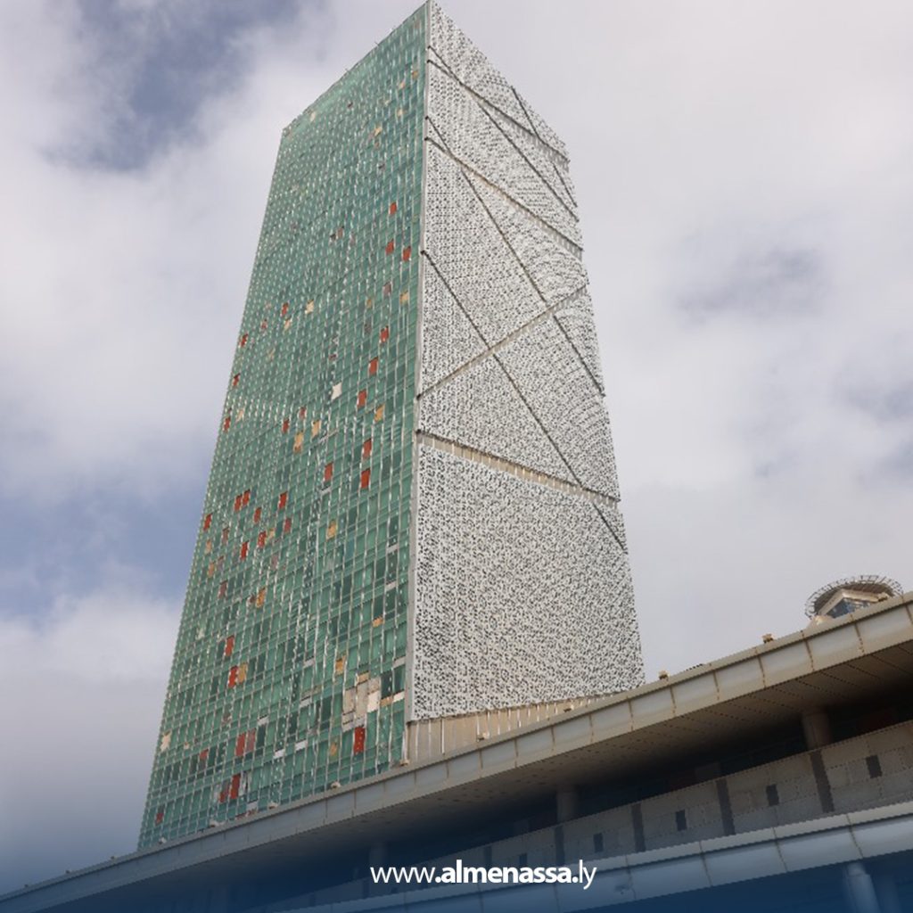 لا 2 فريق من حكومة الوحدة يتفقد فندق "جي دبليو ماريوت" ويشرف على تطوير محيط أبراج البحر