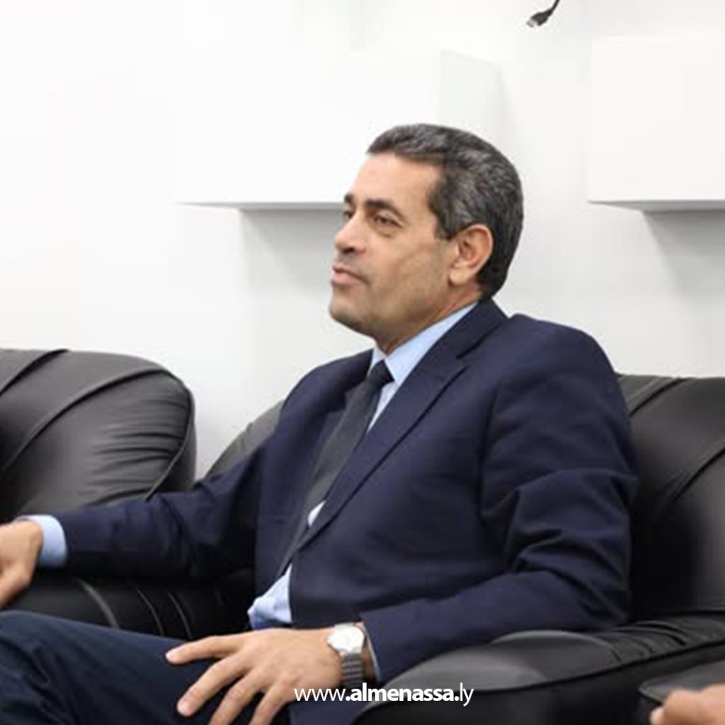 01 25 رئيس المفوضية يزور مكتب الإدارة الانتخابية ببنغازي