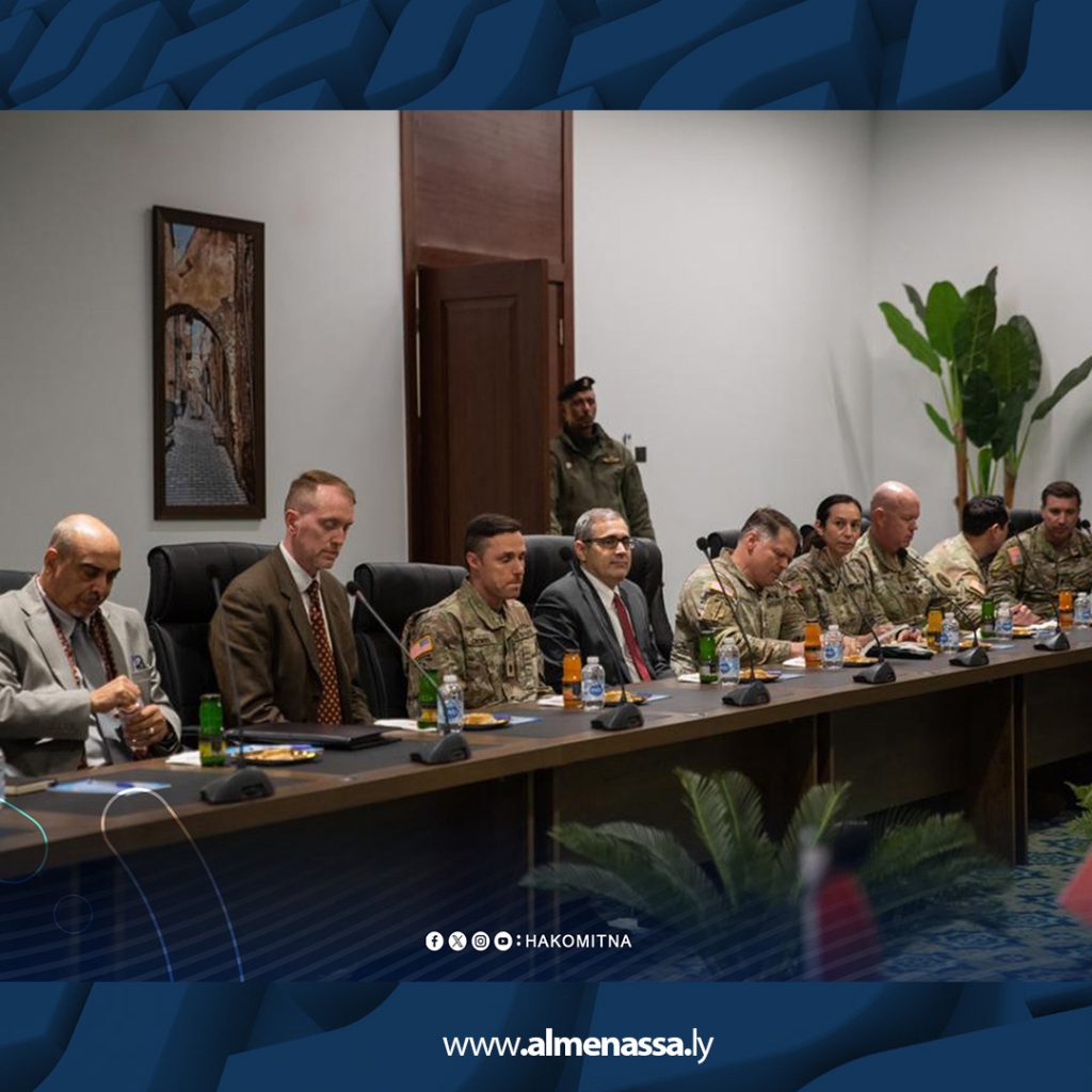 013 وفد أمريكي يزور مركز تدريب اللواء 111 لركن الحدود بطرابلس