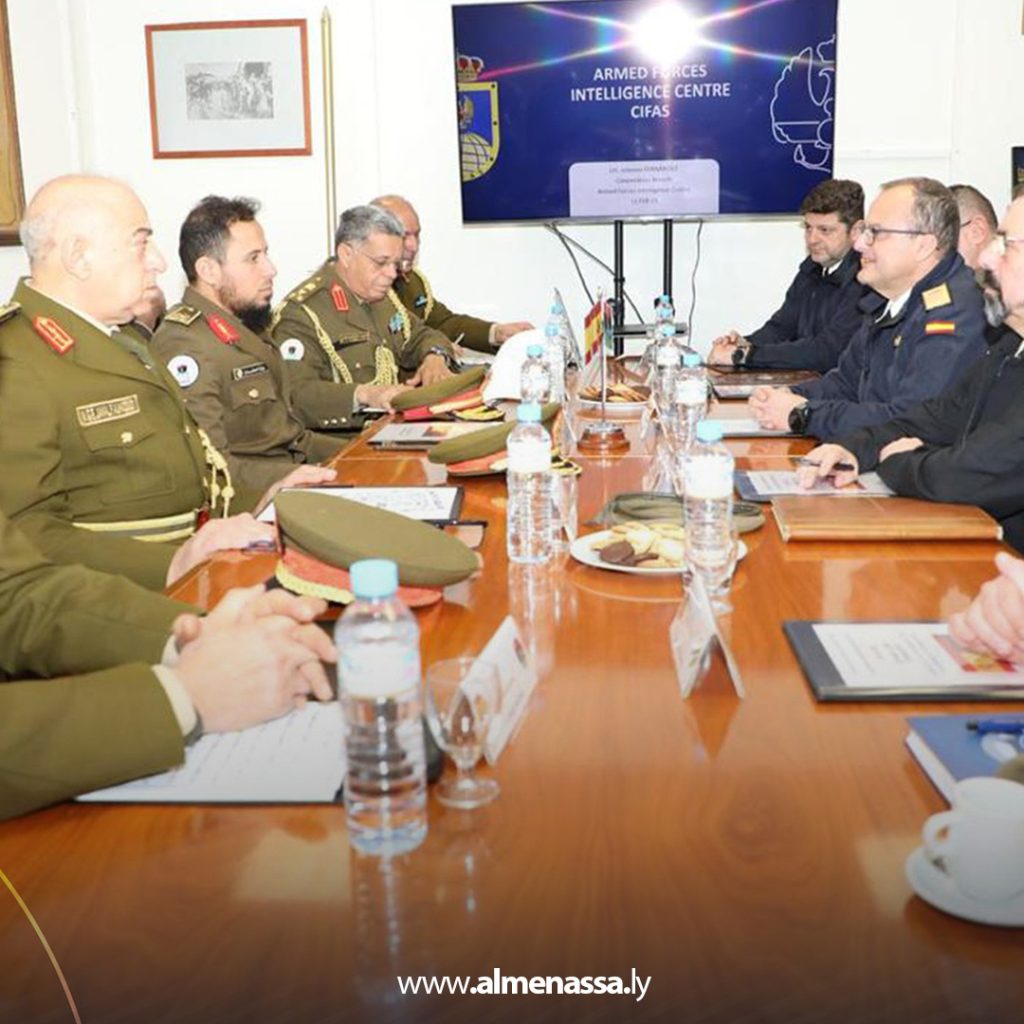 033 مدير الاستخبارات العسكرية يبحث مع نظيره الإسباني التعاون الأمني ومكافحة الإرهاب