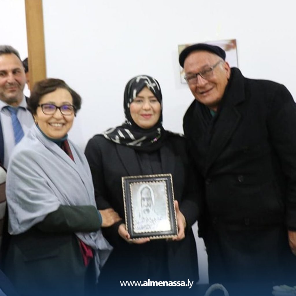 Extra 111 وزيرة الشؤون الاجتماعية تجري زيارات ميدانية لعدد من المرافق الاجتماعية في تونس