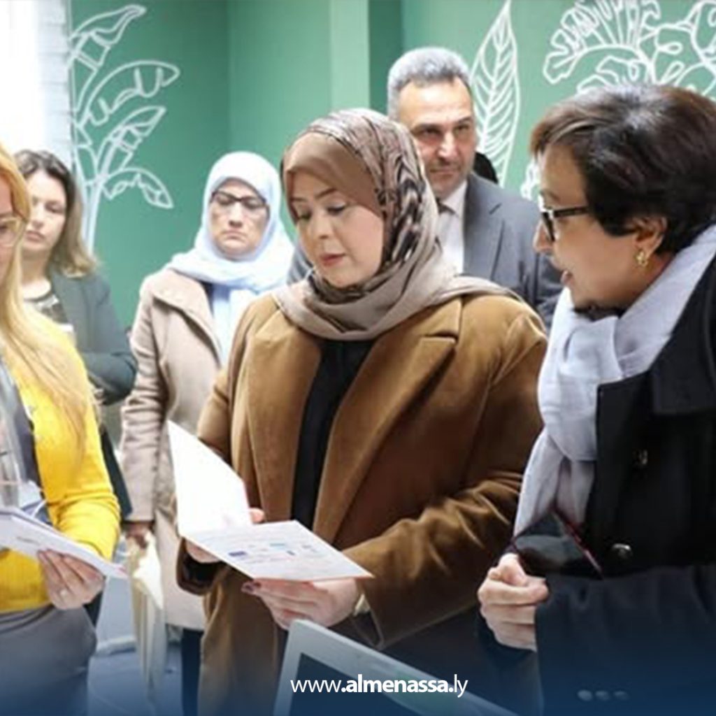 Extra2 70 وزيرة الشؤون الاجتماعية تجري زيارات ميدانية لعدد من المرافق الاجتماعية في تونس