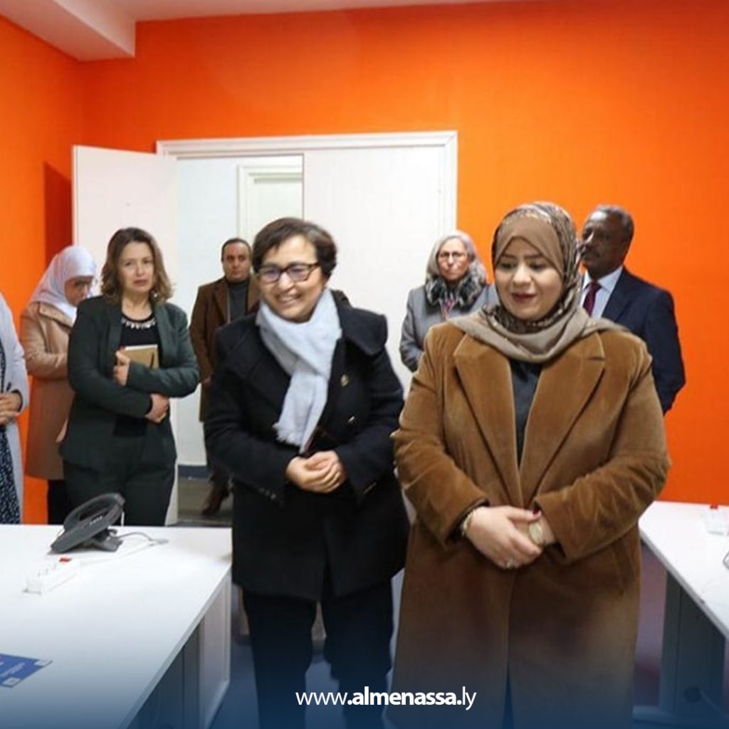 Extra3 37 وزيرة الشؤون الاجتماعية تجري زيارات ميدانية لعدد من المرافق الاجتماعية في تونس