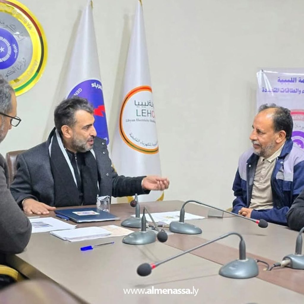 extra 87 وزارة الكهرباء تبحث تطوير ورشة صيانة المحولات لزيادة الإنتاج