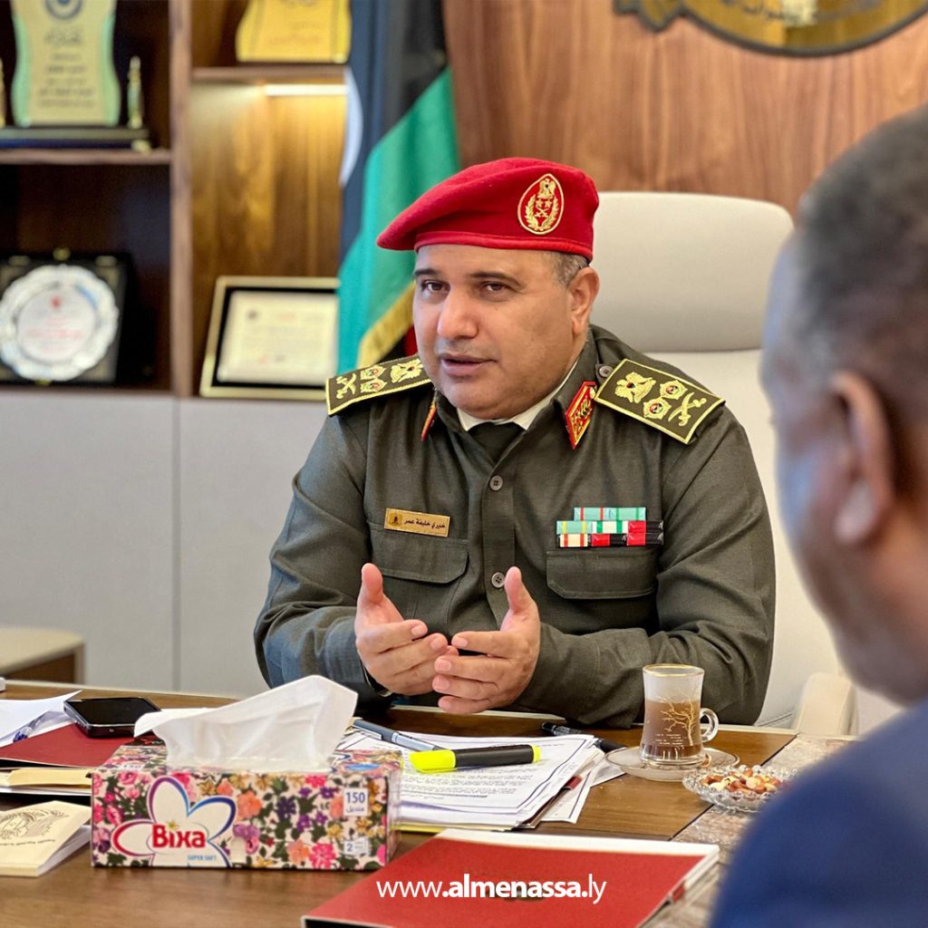 الأمين العام للقيادة العامة يلتقي وزير الخارجية السنغالي الأسبق ورئيس معهد الاستراتيجيات الإفريقية 2 extra1 106 الأمين العام للقيادة العامة يلتقي وزير الخارجية السنغالي الأسبق ورئيس معهد الاستراتيجيات الإفريقية